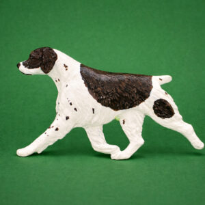 Hand-painted break-resistant acrylic resin dog magnet featuring a full-body Brittany Liver and White in a gaiting pose, designed to attach to metal surfaces.